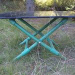 Table pliante avec cadre en tube PVC