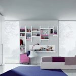 Habitación moderna y elegante.