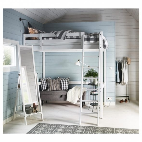 Chambre style loft avec lit Sturo