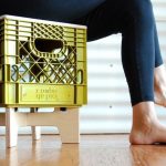 tabouret d'une boîte en plastique faites-le vous-même