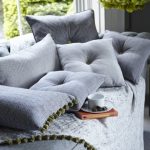 Oreillers confortables de différentes formes