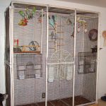 Volière pour oiseaux à partir de tuyaux en plastique