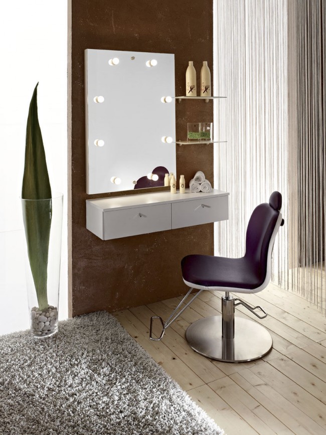 conception de table de maquillage
