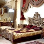 Chambre royale marron