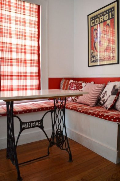 Décor pour kitchenette avec des oreillers