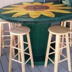 Table en bois tournesol