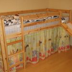 Lit bébé avec un toboggan faites-le vous-même