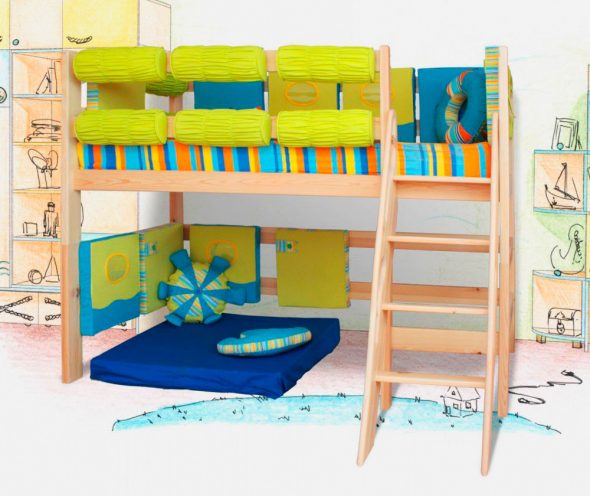 Kinderbed met een speelhoek Sailor