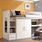 Lit superposé dans un loft de style moderne