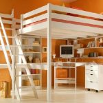 Lit double mezzanine pour adultes en blanc