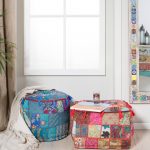 Pouf de fauteuil à l'intérieur