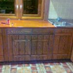 Mur de cuisine en bois
