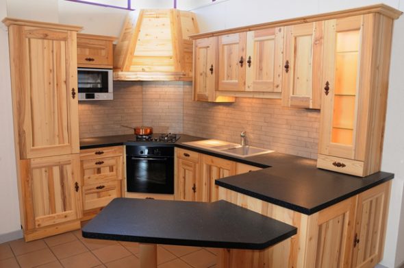 Meubles de cuisine d'un arbre