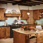 Mobilier de cuisine en bois inhabituel