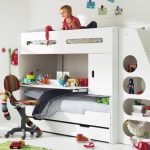 Lit d'enfant insolite pour deux enfants