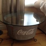 Table insolite à l'intérieur