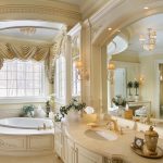 Salle de bain de style baroque