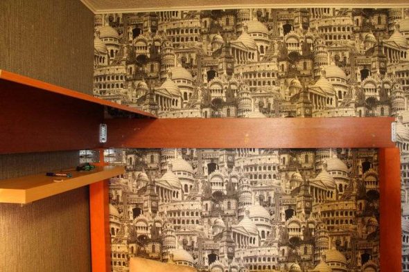 Le processus de montage du lit