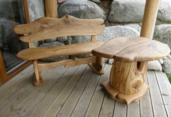 Meubles en bois faits maison