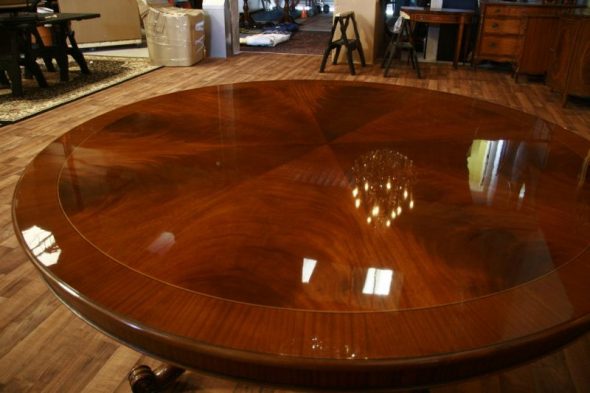 Table en noyer