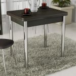 Table à manger pliante avec pieds chromés