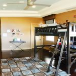 Solution élégante pour une grande chambre
