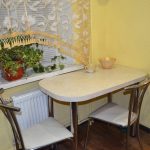 Table pour une petite cuisine