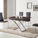 transformateur de table à la maison