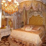 lits pour adultes et enfants à l'intérieur baroque