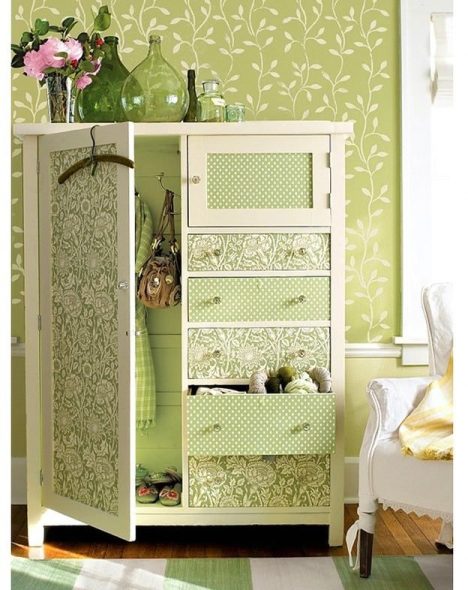 Découpage poitrine avec leurs propres mains