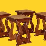 Tabourets en bois pour la cuisine