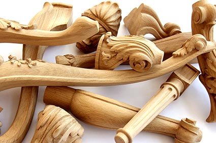 Détails pour l'assemblage d'une chaise sculptée