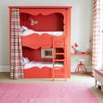 Lits superposés pour enfants avec un rideau