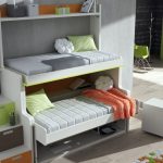 Lit transformant la couchette des enfants