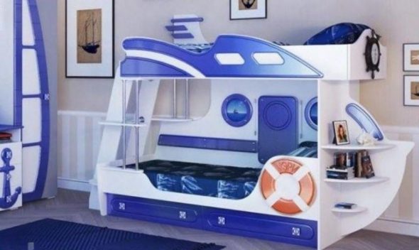 Lits superposés dans un thème marin
