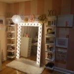 Miroir de maquillage blanc