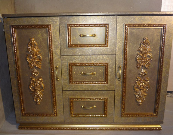 Moulures de meubles