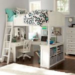Lit pour fille avec coiffeuse