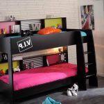 Lit noir bas pour deux enfants