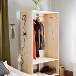 Garde-robe de placard faites-le vous-même