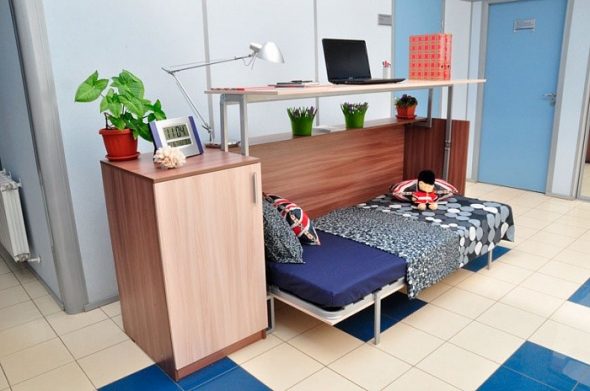 Table de lit transformateur