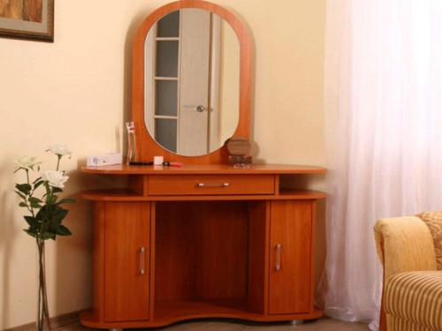 Coiffeuse avec miroir