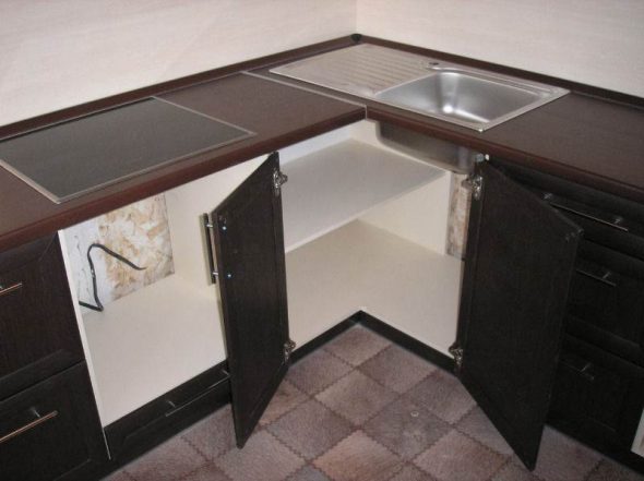 Cabinet de coin