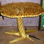 Variante du motif de la table sculptée