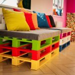 Mobilier lumineux de palettes