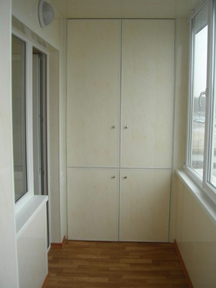 Armoire en placoplâtre