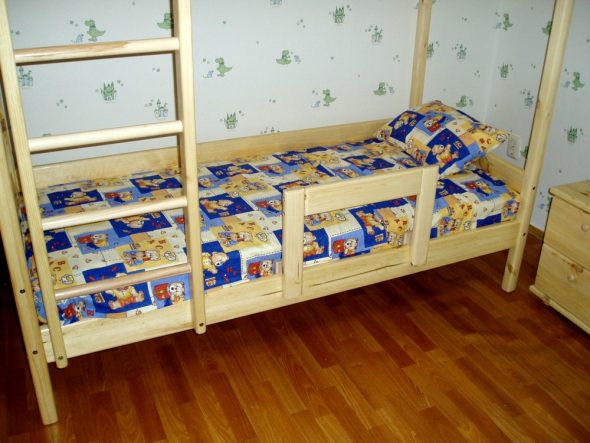 Limiteur de barrière en bois