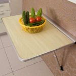 Conception de la table pliante