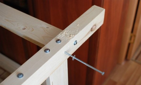 Planches de fixation avec racks