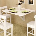 Petite table à manger pliante